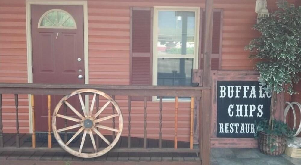 Buffalo Chip'S Ranch House Motel โบนิตาสปริงส์ ภายนอก รูปภาพ