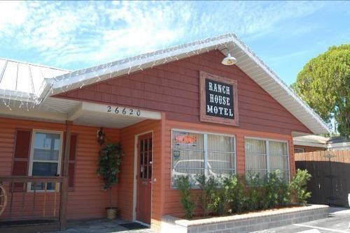 Buffalo Chip'S Ranch House Motel โบนิตาสปริงส์ ภายนอก รูปภาพ